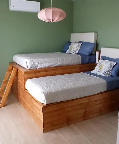 Pasithea Luxury House ארכאנגלוס